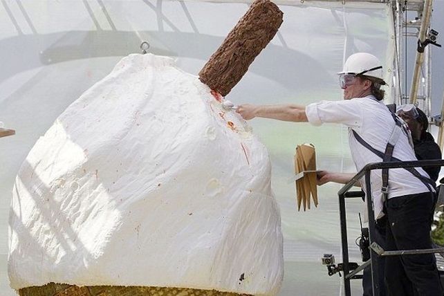 El cucurucho más grande del mundo tiene 4 metros