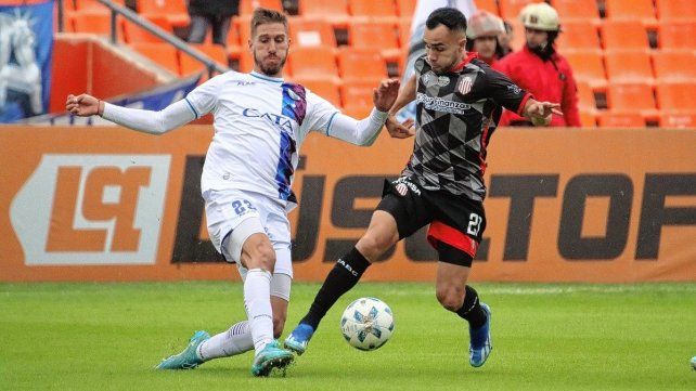 Moyano fue clave para el triunfo de Barracas Central ante Godoy Cruz