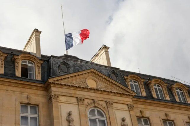 Quejas en Francia por los homenajes por la muerte del Papa Francisco