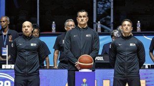 Juan Fernández extendió su licencia a nivel internacional hasta 2027