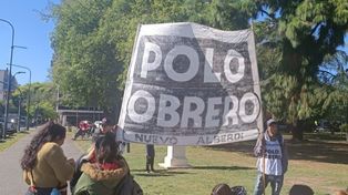 El Polo obrero marchó y tenía previsto acampar en la plaza San Martín.