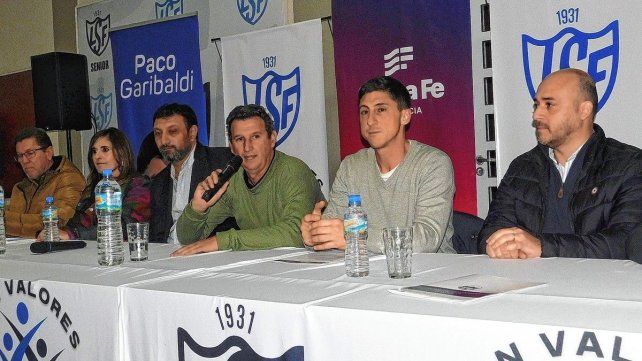 Leandro Birollo encabezó la presentación del programa Con Valores Ganamos Todos.