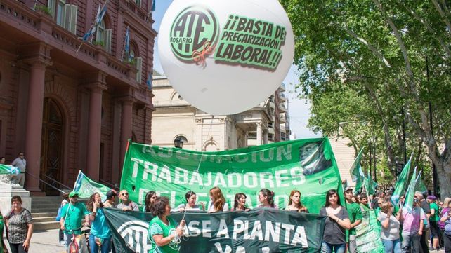 Además de mantener el poder adquisitivo, ATE reclama el pase a planta de trabajadores precarizados.