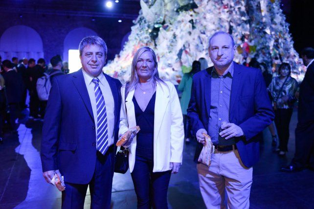 Sergio Cassinerio, Claudia Vigistain y Daniel Cuk.