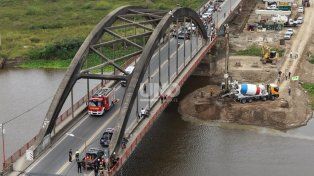 Sin respuesta de Nación, la Provincia insiste por las reparaciones pendientes del viejo Puente Carretero: Hay que arreglarlo