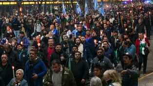 Una multitud participó de la marcha en homenaje a Evita.