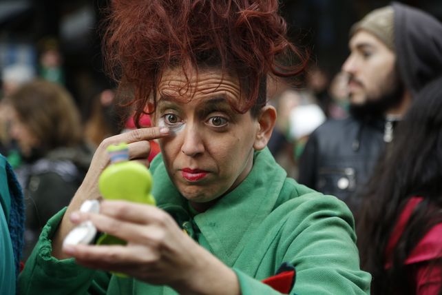 La ley de aborto legal obtuvo la media sanción de la Cámara de Diputados