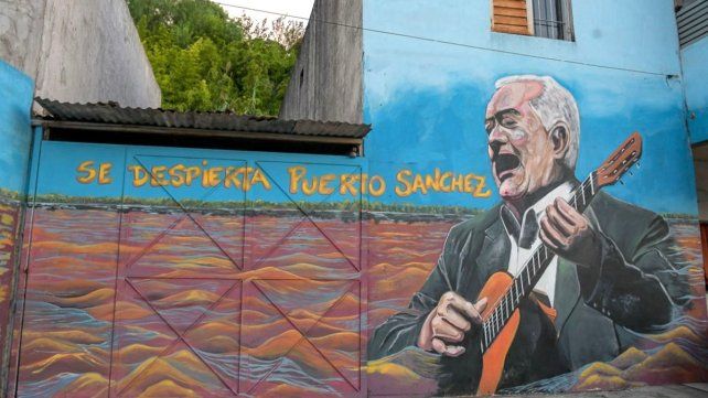 Puerto Sánchez suma murales que recuperan la identidad del barrio