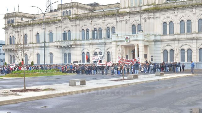 Según Agmer, el paro docente de 48 horas comenzó con 95% de acatamiento