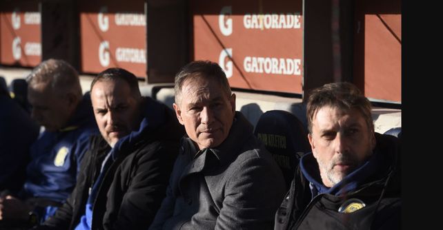 Holan entiende que Central viene de hacer un buen partido, pero ahora piensa en lo mejor de cara a Sarmiento.