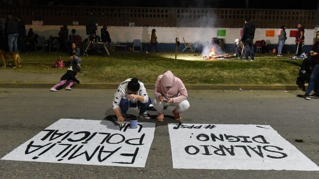 La falta de agremiación, un hueco que le abre espacio a la rebelión policial