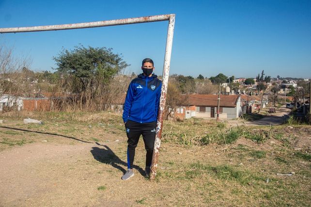 Fútbol: Los sueños de Maxi Rueda iniciaron en el potrero