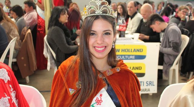 La reina nacional de los estudiantes es santafesina