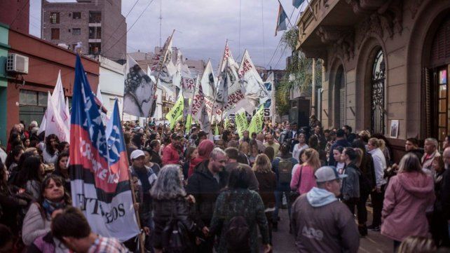 El peronismo de Paraná volvió a la casa partidaria de calle 9 de Julio para celebrar el Día de la Lealtad