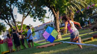 Los espacios públicos de la ciudad invitan a vivir tardes especiales