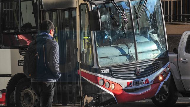 Conflicto del transporte público en Paraná