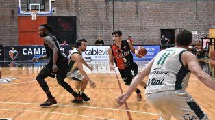 El partido entre Colón y Barrio Parque pasó para el lunes 27, a las 21, en el gimnasio Roque Otrino.