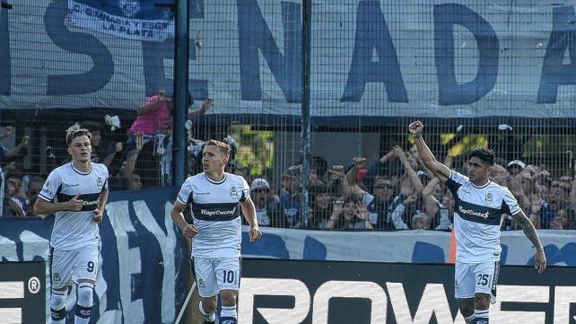 River Plate le gana 2-1 a Gimnasia en La Plata.