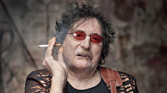 Charly está internado por un control de rutina pero su estado general es bueno.