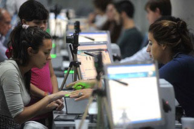 El intercambio de información a nivel internacional se traduce en una de las herramientas fundamentales para combatir la problemática. (Foto Télam)