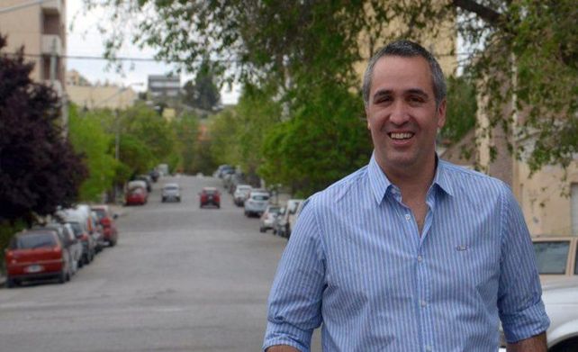 Proyecto. Las armas son un elemento muy peligroso