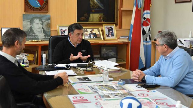 Las máximas autoridades del municipio y la UTN Uruguay firmaron un acuerdo por proyectos de interés.&nbsp;