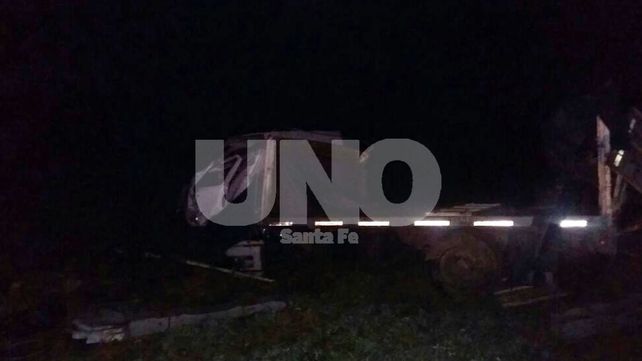 Accidente fatal en Esteban Rams: chocaron un automóvil con un camión