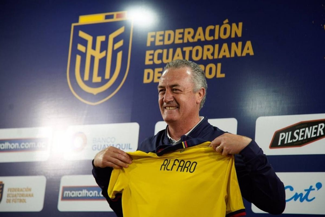 La Selección de Ecuador que dirige Gustavo Alfaro tendrá una baja por un positivo de coronavirus.