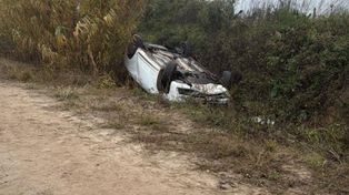 Asesinaron de un tiro en la nuca a un remisero en la costa de Arocena, departamento San Jerónimo