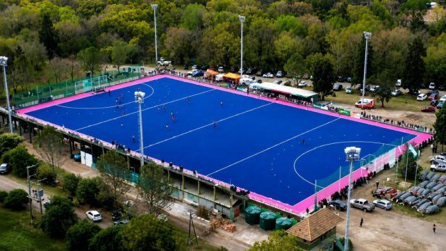 La Federación Entrerriana de Hockey le realizó la compra a la Federación Cordobesa.
