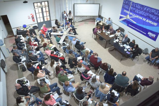Amsafé deberá resolver cómo sigue su plan de lucha tras el paro del 7 de agosto