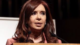 CFK rompió el silencio y le constestó a Javier Milei.&nbsp;