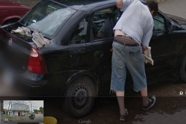 Furor en las redes sociales: Yo en el Google Street View