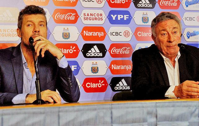 Divididos. Tinelli y Segura se reunieron pero no hubo acuerdo y rechazaron la idea del gobierno de que sea candidato el presidente de Belgrano