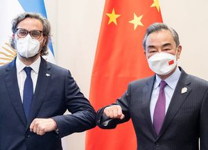 China apoya que Argentina entre al BRICS