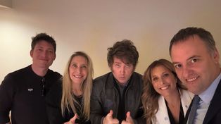 Tras el triunfo de Adorni en CABA, Javier Milei llamó a pintar de violeta todo el país