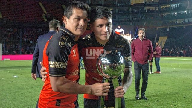 Pulga Rodríguez vs Facundo Farías, en el 2022 de Colón