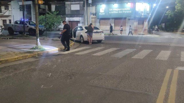 Un accidente de tránsito en Paraná dejó a una niña de 13 años herida de gravedad y el conductor del vehículo fue detenido por lesiones culposas.