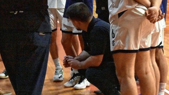 Unión A fichó a Lucas González como entrenador Unión A fichó a Lucas González como entrenador