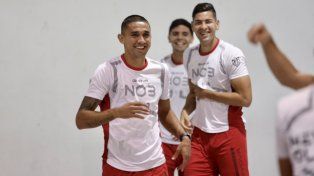 Gustavo Velázquez será titular ante Blooming.