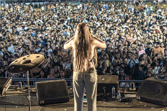 La artista zavallense volverá a cantar en la Fiesta Nacional de las Culturas de Carlos Pellegrini