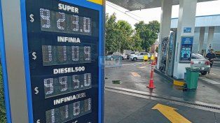Los combustibles volvieron a aumentar.&nbsp;Desde diciembre hasta el sábado, cuando se aplicó la última actualización de precios, las subas de combustibles acumularon un 107%. La baja demanda se nota