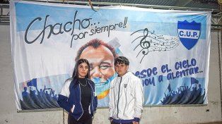 Eliana y Blas, los hijos de Chacho Comar.