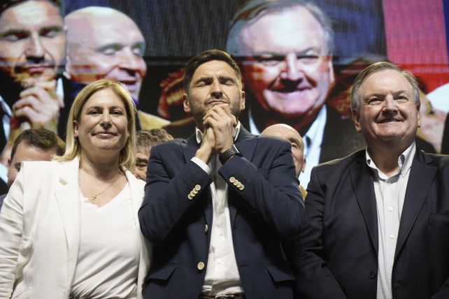 Gisela Scaglia, Maximiliano Pullaro y Felipe Michlig. 