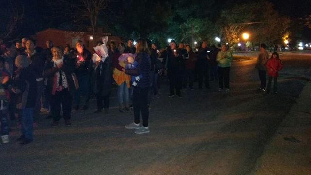 Reclamo. La gente pidió que la Justicia revise el fallo condenatorio.