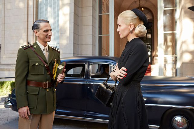 Ernesto Alterio encarna al coronel Carlos Moori Koenig.