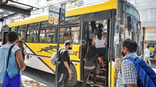 En el transporte público también deja de ser obligatorio el uso del barbijo