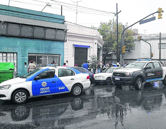 violación de clausura. Los inspectores llegaron de madrugada y encontraron gente en plena fiesta.