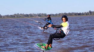 El pibe de 15 años tiene una gran proyección en los deportes náuticos.&nbsp;