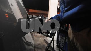 Estaciones de servicio: compromiso de empresarios para que no haya despidos por 30 días